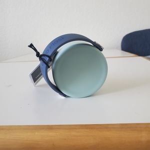 Blue Hydroflask screw on cap